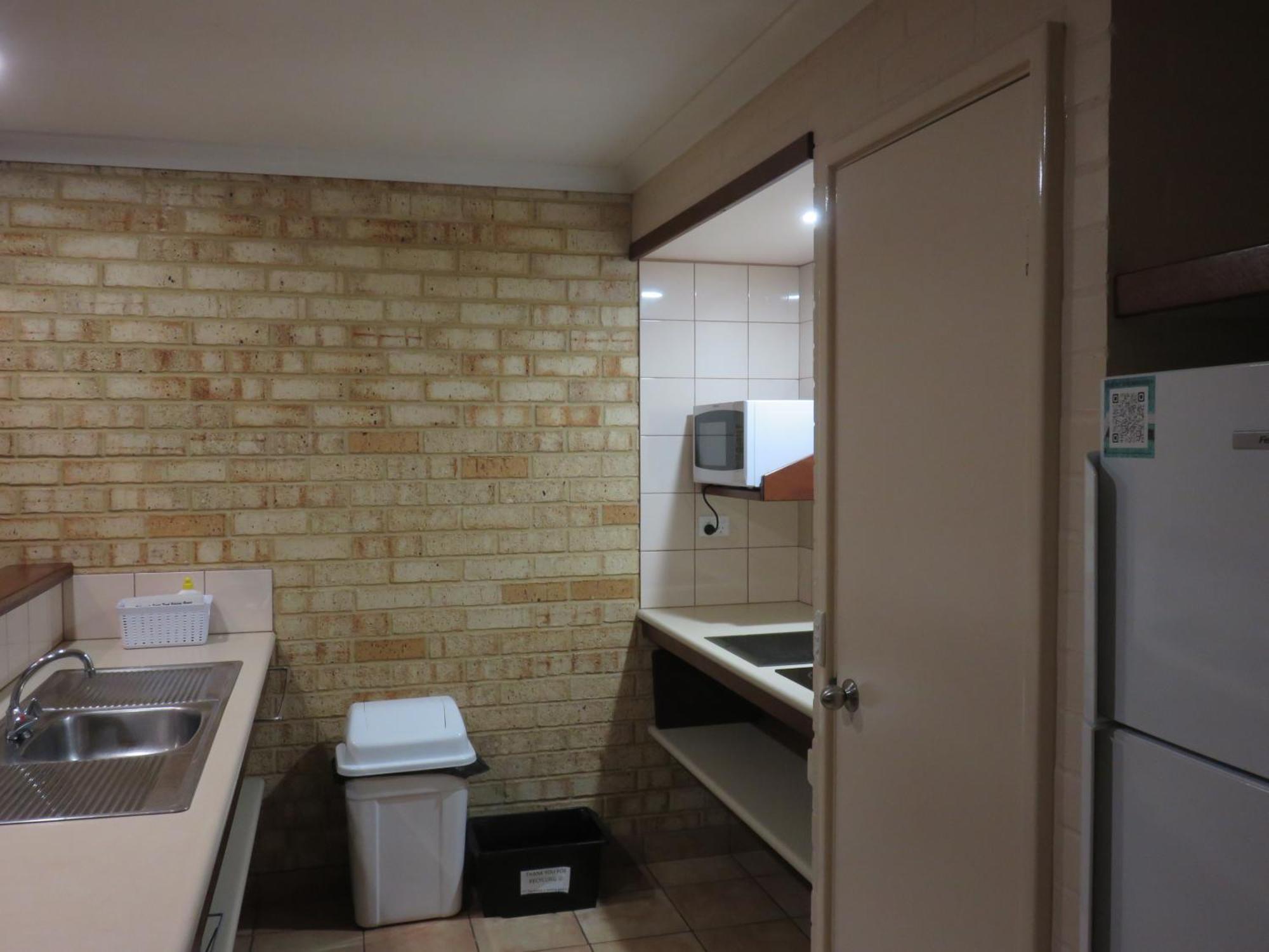 Siesta Park Holiday Resort Absolute Beachfront Resort Busselton Bagian luar foto