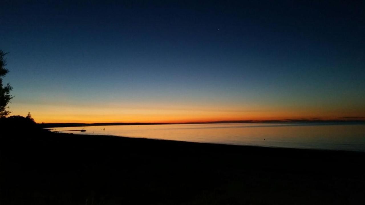 Siesta Park Holiday Resort Absolute Beachfront Resort Busselton Bagian luar foto