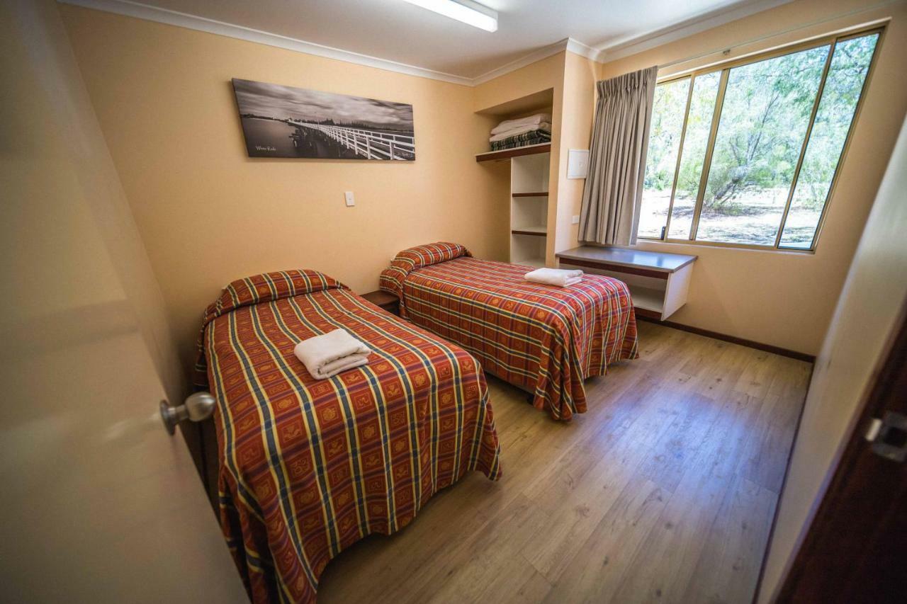 Siesta Park Holiday Resort Absolute Beachfront Resort Busselton Bagian luar foto